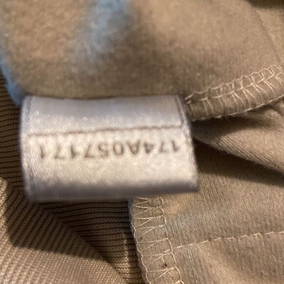 ROCAWEAR SWEATER WOMEN SIZE M - Picture 11 of 16